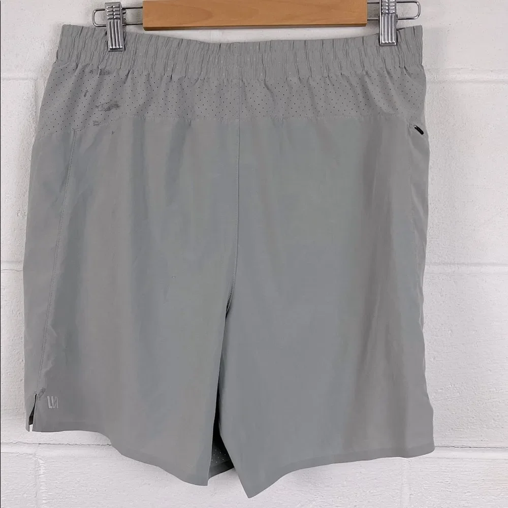 VRST men’s accelerate 7” lined gray athletic performance short size M